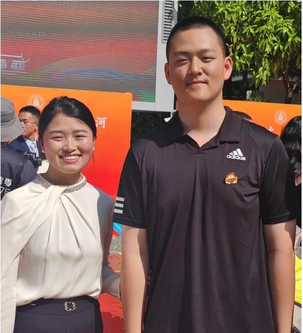 Sau khi có kết quả thi đại học, tôi nhận ra: Trẻ lớn lên từ 5 kiểu gia đình này rất dễ thành công, càng trưởng thành càng xuất sắc- Ảnh 2.