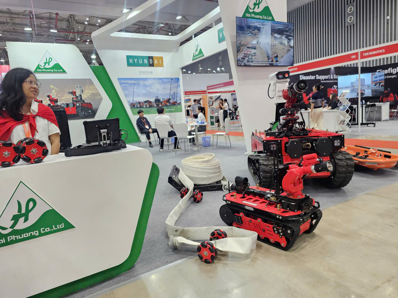 Cận cảnh những UAV do Việt Nam chế tạo- Ảnh 15. Cận cảnh những UAV do Việt Nam chế tạo- Ảnh 15.