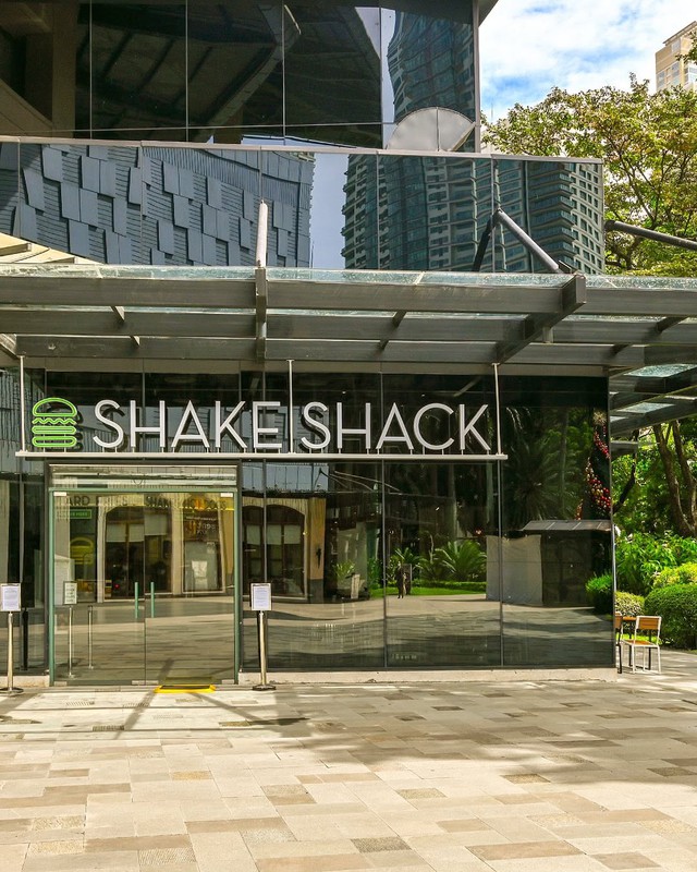 Thương hiệu cạnh tranh với McDonald's sắp đổ bộ về Việt Nam nhưng liệu có cạnh tranh nổi với bánh mì truyền thống?- Ảnh 4. Thương hiệu cạnh tranh với McDonald's sắp đổ bộ về Việt Nam nhưng liệu có cạnh tranh nổi với bánh mì truyền thống?- Ảnh 4.