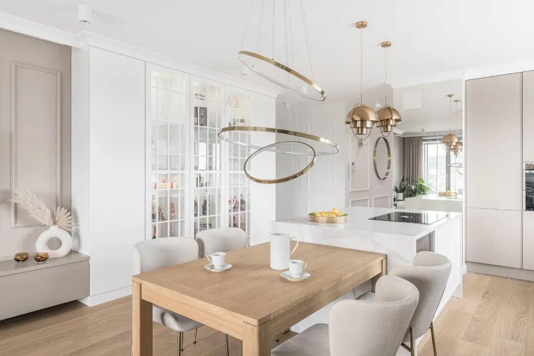 Bí quyết hút tài lộc từ căn hộ 94m2: Vừa sang trọng, vừa ấm áp lại giữ được năng lượng may mắn- Ảnh 6.