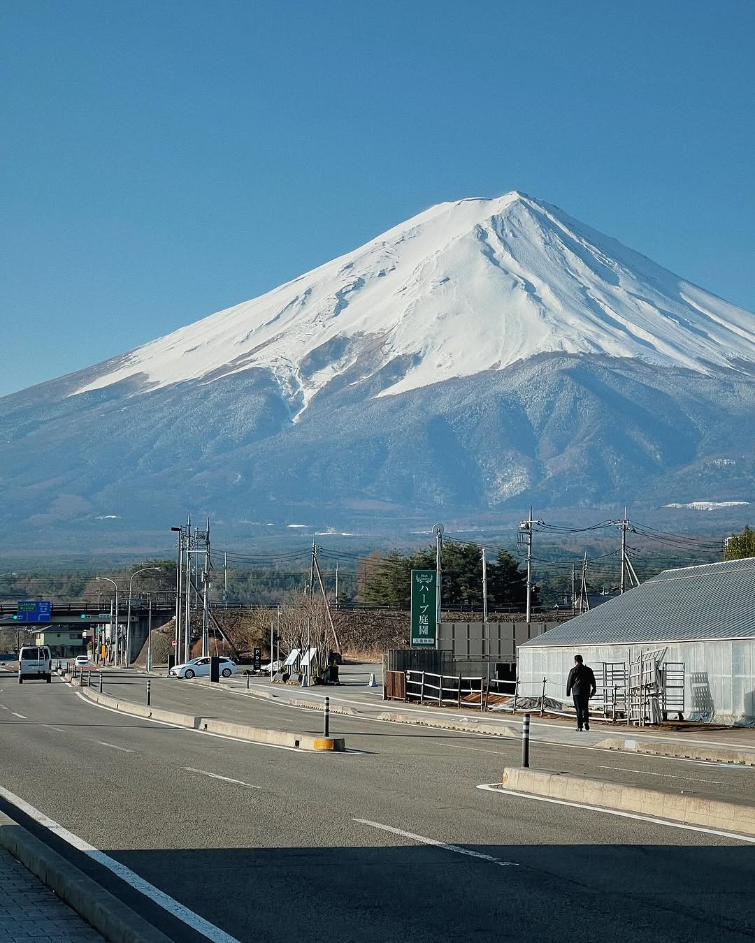 Thông báo gấp: Ai đi du lịch Nhật Bản phải chuẩn bị tiền gấp đôi vì quy định mới này!- Ảnh 3. Thông báo gấp: Ai đi du lịch Nhật Bản phải chuẩn bị tiền gấp đôi vì quy định mới này!- Ảnh 3.