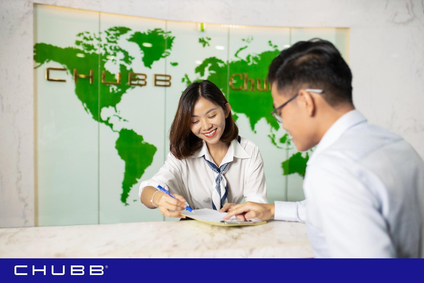 Đặt con người làm trọng tâm, Chubb Life Việt Nam nhận 3 giải thưởng danh giá tại HR Asia Awards 2025 - Ảnh 1.