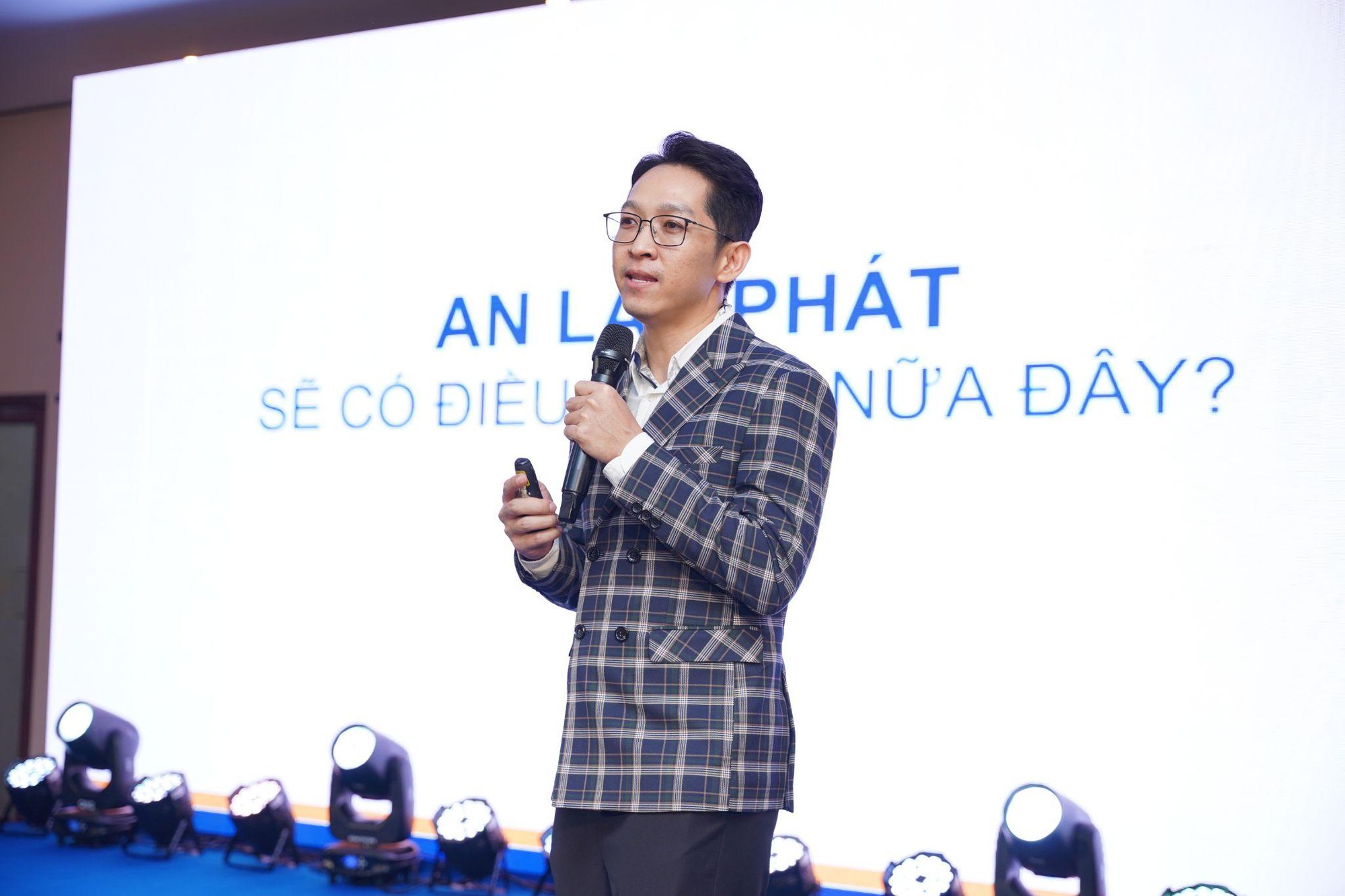 An Lập Phát tổ chức hội nghị khách hàng 2025 - Ảnh 1. An Lập Phát tổ chức hội nghị khách hàng 2025 - Ảnh 1.