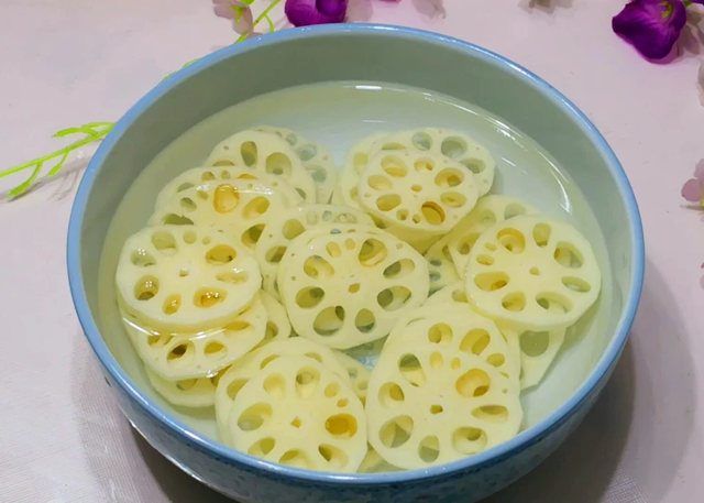 3 loại rau mùa hè không lo thuốc trừ sâu lại giàu dinh dưỡng- Ảnh 3.