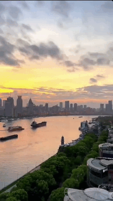 Bủn rủn tay chân trước chung cư của giới siêu giàu: Căn phèn nhất giá 300 tỷ, giúp việc lái Mercedes đi chợ, Huỳnh Hiểu Minh là cư dân!- Ảnh 6. Bủn rủn tay chân trước chung cư của giới siêu giàu: Căn phèn nhất giá 300 tỷ, giúp việc lái Mercedes đi chợ, Huỳnh Hiểu Minh là cư dân!- Ảnh 6.