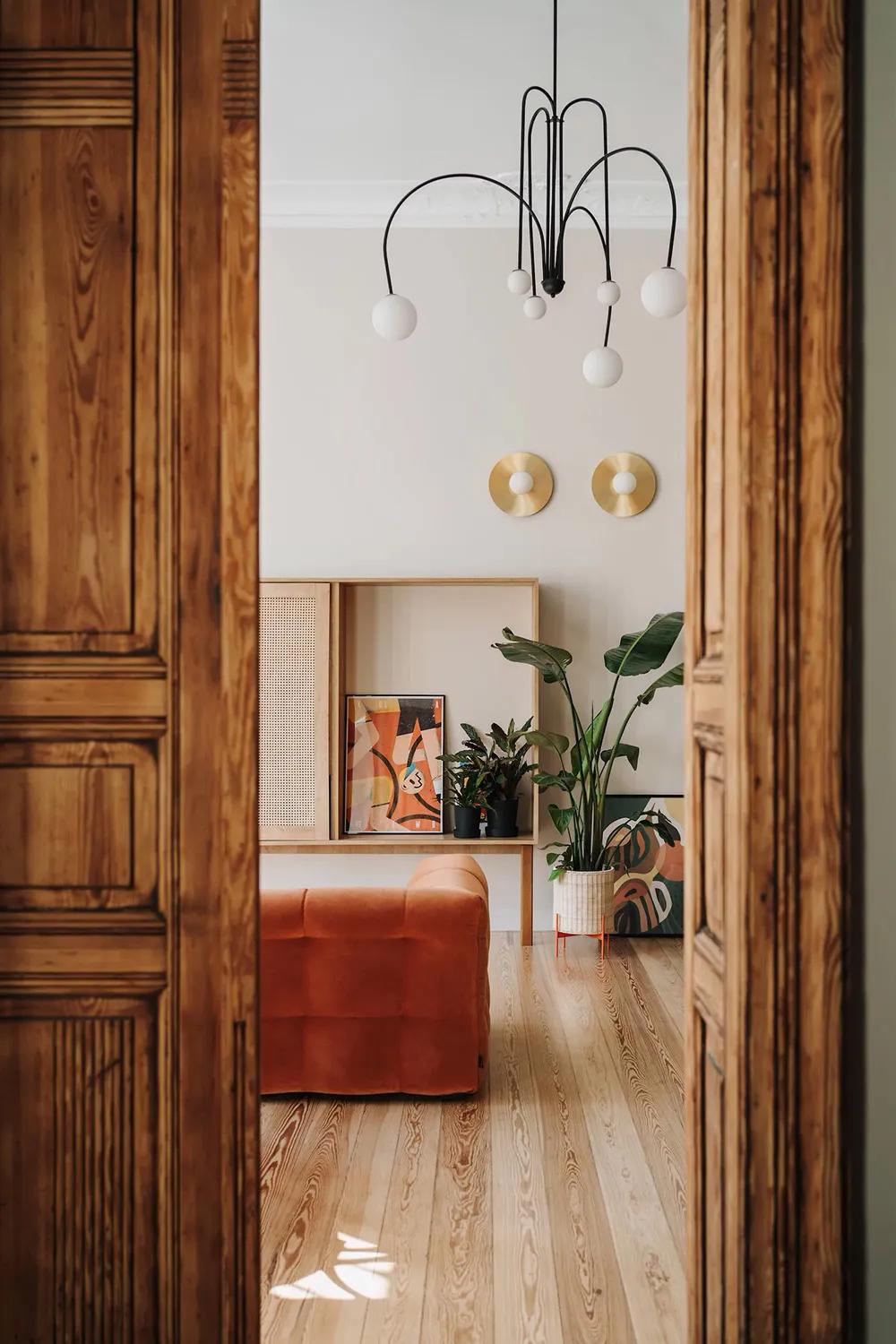 Ngắm căn hộ 97m2 được chấm 9/10 điểm phong thủy của cặp vợ chồng trung niên: Màu sắc, nội thất và năng lượng hài hòa dẫn lối may mắn- Ảnh 7.