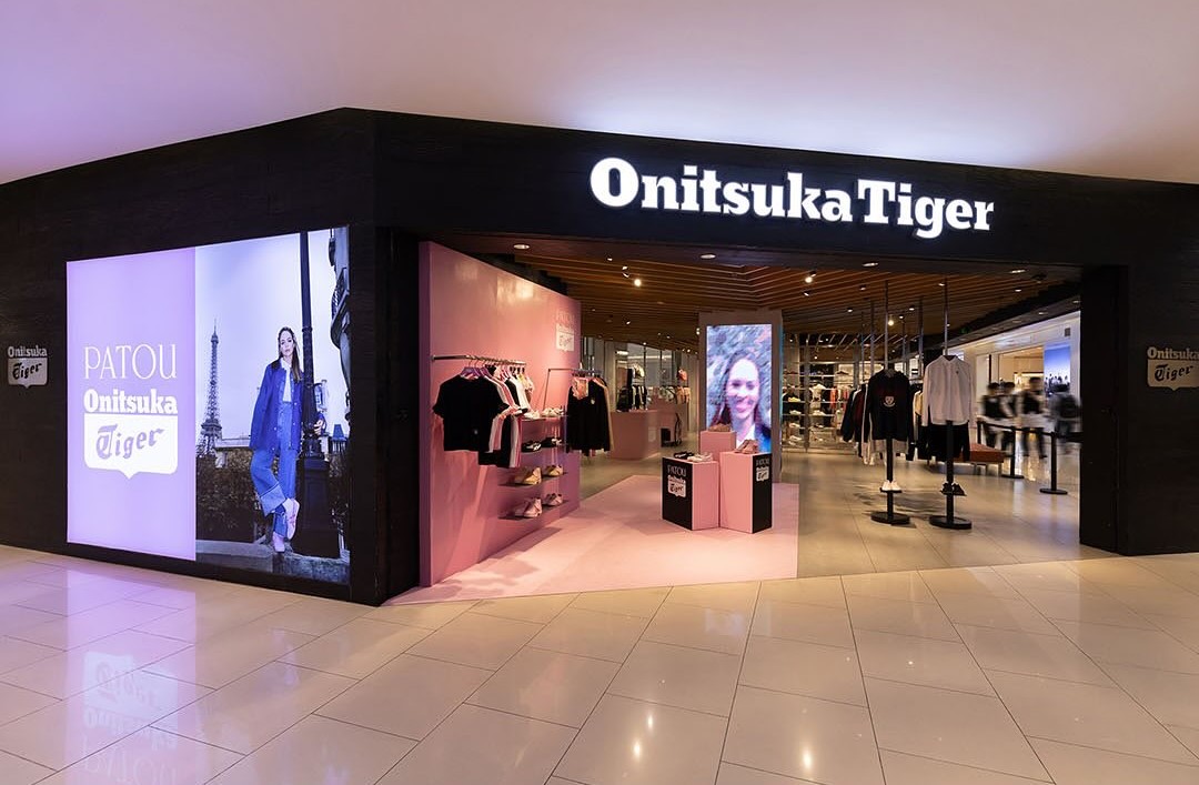 Onitsuka Tiger Việt Nam nhận bão 1 sao, khách hàng đồng loạt bức xúc với thái độ khó hiểu của nhân viên- Ảnh 1.