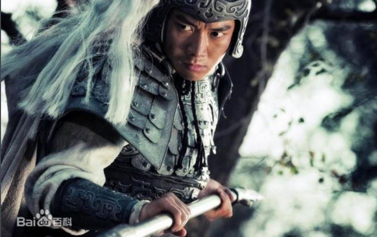 Trong trận chiến sinh tử với Lữ Bố, Triệu Vân trụ được bao lâu: Chỉ Trương Phi là người biết câu trả lời- Ảnh 2.