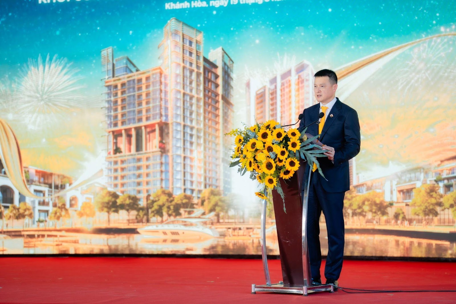 Ngày 19/8 lịch sử: Sun Group khởi công khu đô thị hơn 17.000 tỷ đồng tại “xứ trầm, biển yến” - Ảnh 2.