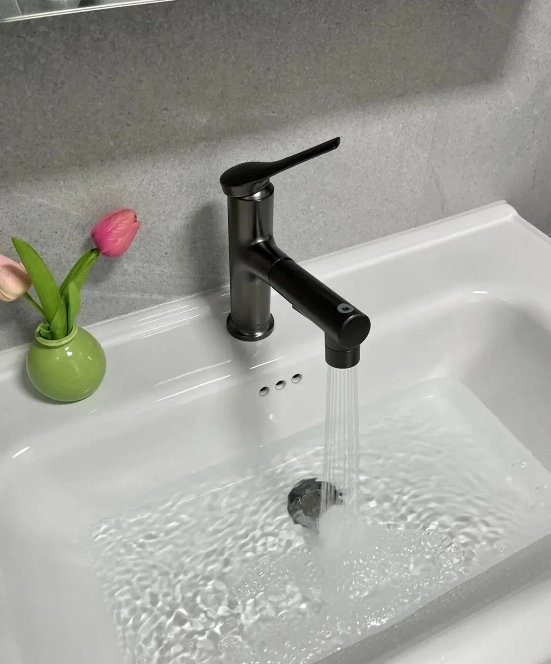 Mẹ Hà Nội chia sẻ: Tôi từng ở tầng 28 suốt 8 năm, đến khi chuyển xuống tầng 6 mới biết cuộc sống thật sự thoải mái là thế nào- Ảnh 5.