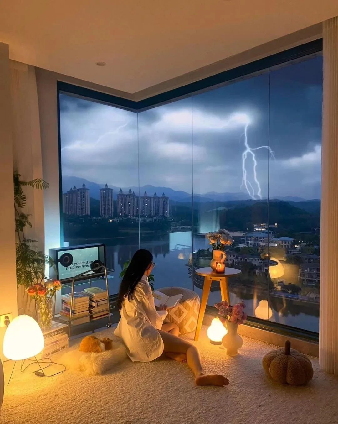 Mẹ Hà Nội chia sẻ: Tôi từng ở tầng 28 suốt 8 năm, đến khi chuyển xuống tầng 6 mới biết cuộc sống thật sự thoải mái là thế nào- Ảnh 3.