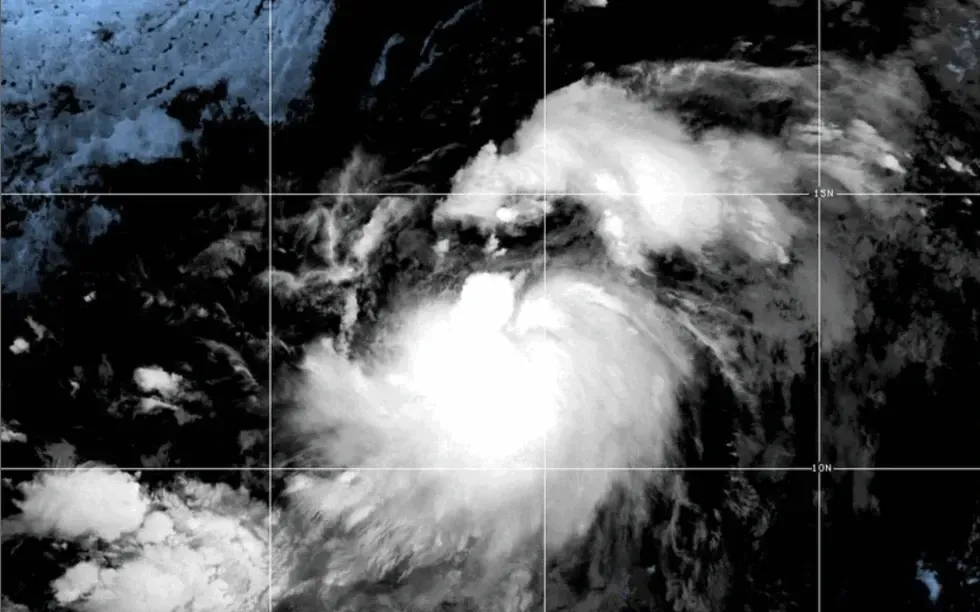 Bão nhiệt đới Gil dự kiến mạnh lên thành bão lớn ở Đông Thái Bình Dương - Ảnh 1.