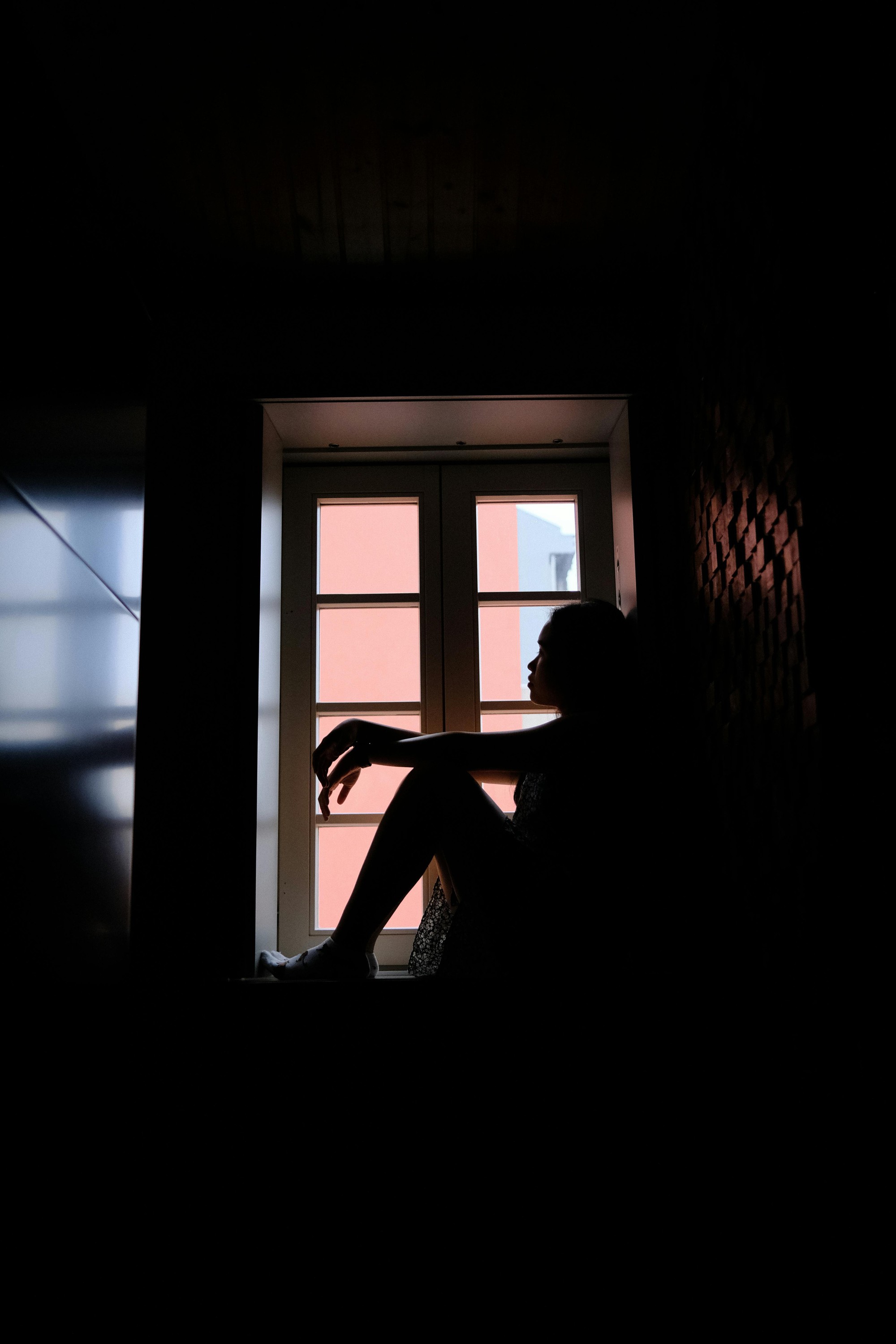 Một thói quen phổ biến tưởng vô hại nhưng khiến bạn ngày càng bất an, lo lắng đủ điều và không thể hạnh phúc- Ảnh 2.