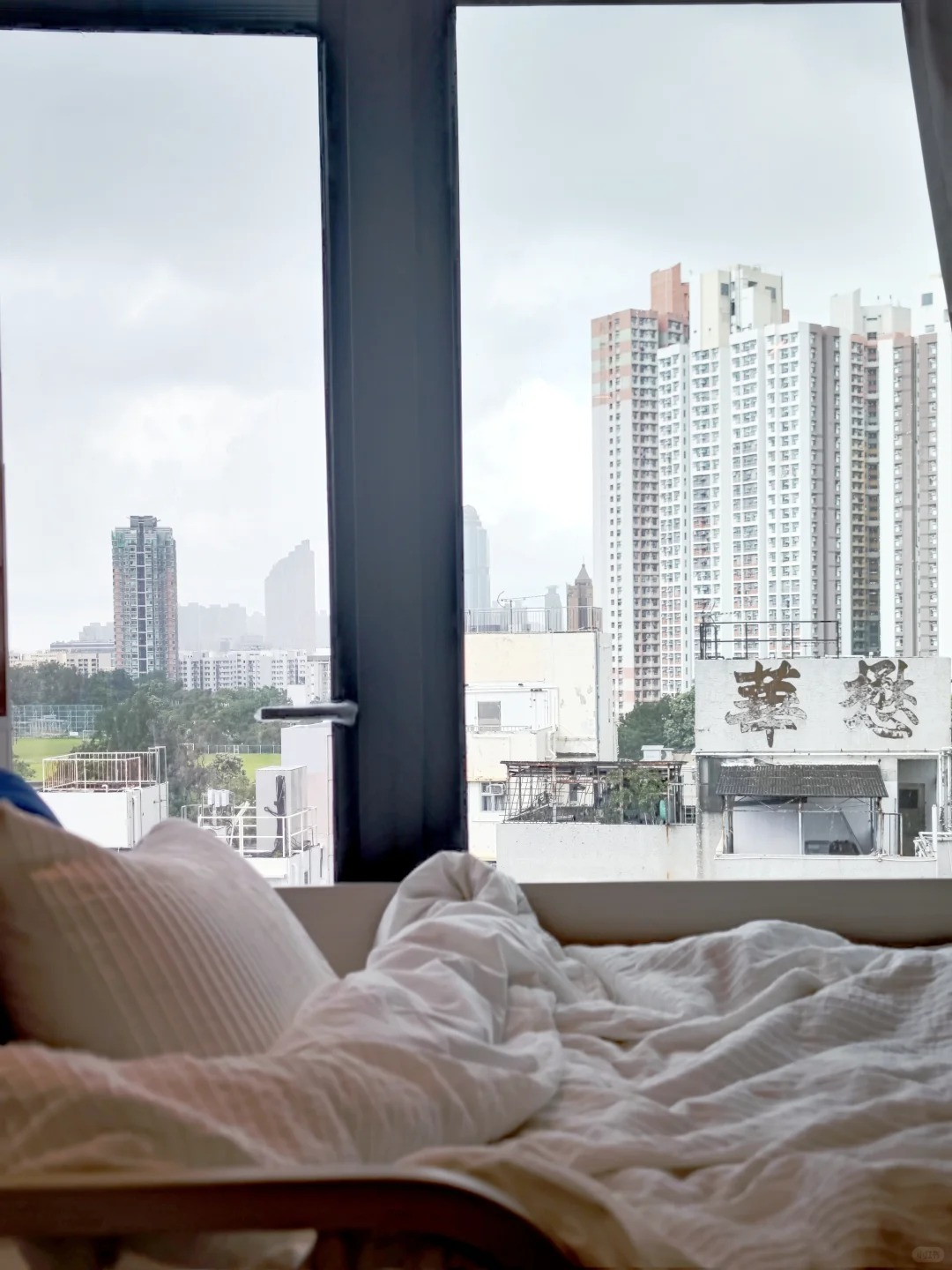 Ngôi nhà 12m² có đủ 2 phòng ngủ, 2 phòng khách và cả ban công – sống nhỏ mà không hề thiếu thốn- Ảnh 5.