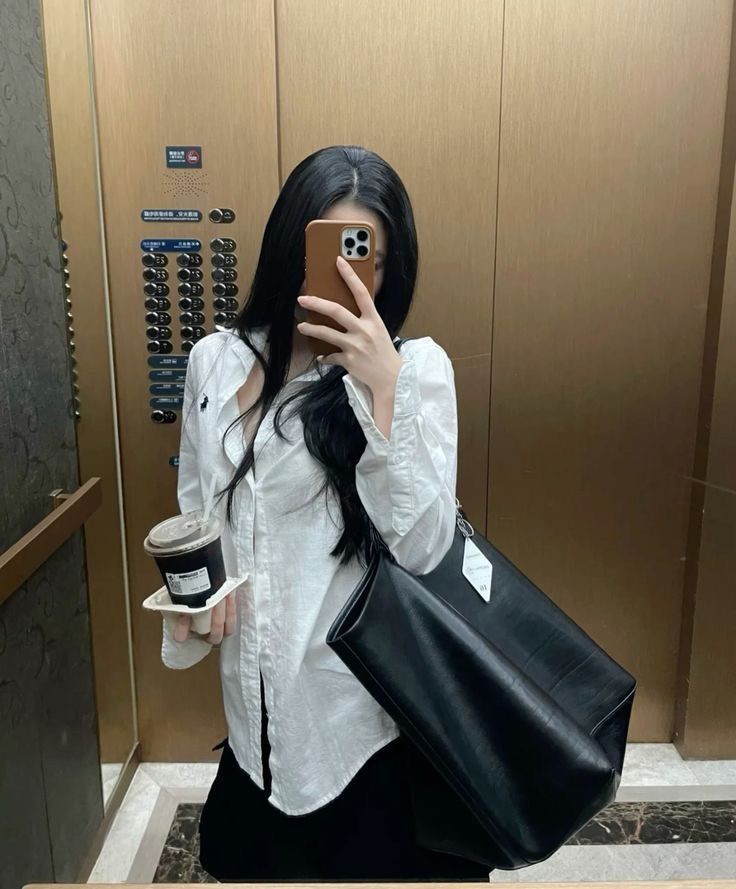 Năm 27 tuổi phải mua được nhà: Lý do khiến “thế hệ cợt nhả” kiếm hơn 20 triệu/tháng dù chưa ra trường, tiết kiệm tối đa, mua vàng đều tay- Ảnh 1.