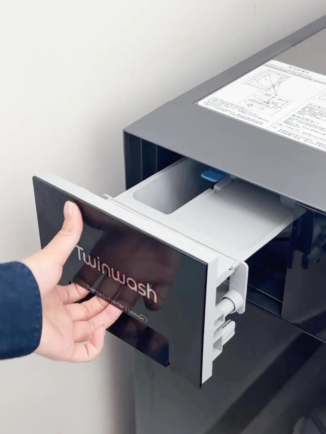 Chế độ "giặt nhanh" hóa ra có 4 lỗ hổng chí mạng: Quần áo không sạch, còn nhanh hỏng! - Ảnh 4.