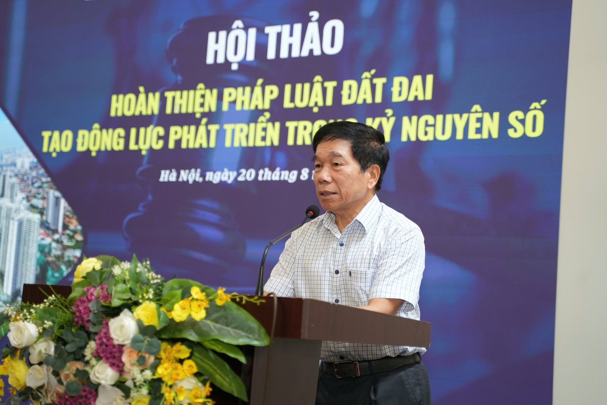 “Cứ mỗi lần giao đất giá lại đội lên, khiến chi phí doanh nghiệp tăng phi lý" - Ảnh 1.