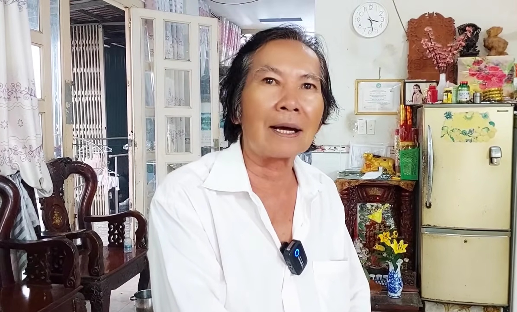 Nam nghệ sĩ 69 tuổi hát với NSND Lệ Thủy: "Mỗi đêm tôi được 5 chỉ vàng"- Ảnh 1. Nam nghệ sĩ 69 tuổi hát với NSND Lệ Thủy: "Mỗi đêm tôi được 5 chỉ vàng"- Ảnh 1.