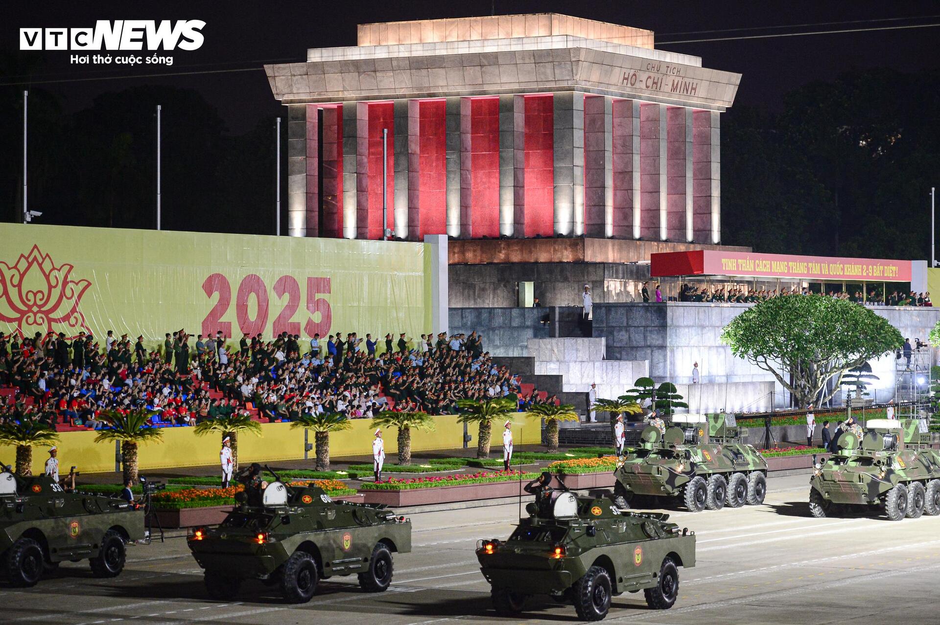 Toàn cảnh buổi tổng hợp luyện A80 lần đầu tiên tại Quảng trường Ba Đình- Ảnh 18.