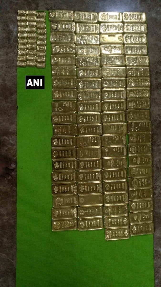 Đột kích cơ sở của giám đốc công ty xây dựng đường bộ và cao tốc, tịch thu kỷ lục 494 tỷ đồng chất đống như gạch, 100 kg vàng ròng trị giá 280 tỷ đồng- Ảnh 3.