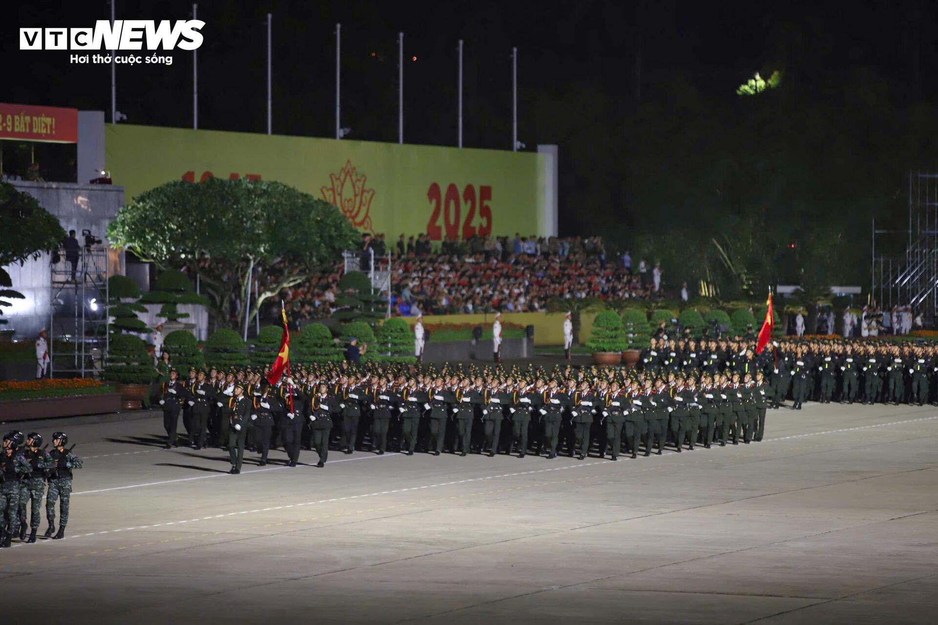 Toàn cảnh buổi tổng hợp luyện A80 lần đầu tiên tại Quảng trường Ba Đình- Ảnh 13.