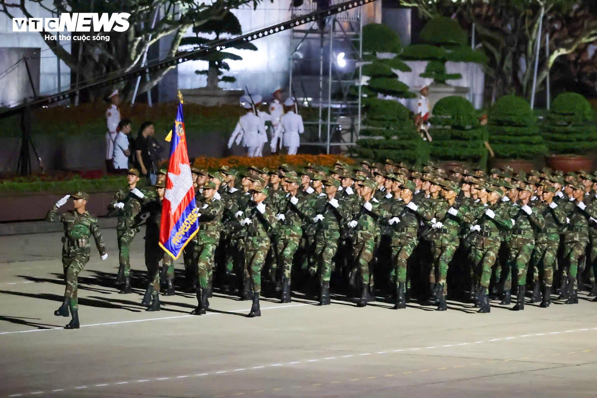 Toàn cảnh buổi tổng hợp luyện A80 lần đầu tiên tại Quảng trường Ba Đình- Ảnh 11.