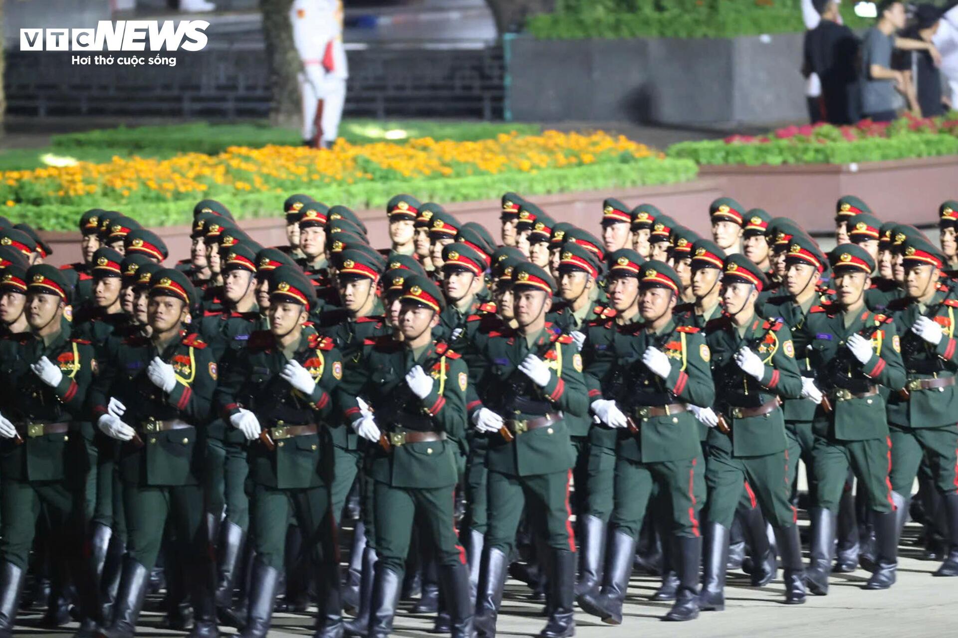 Toàn cảnh buổi tổng hợp luyện A80 lần đầu tiên tại Quảng trường Ba Đình- Ảnh 10.