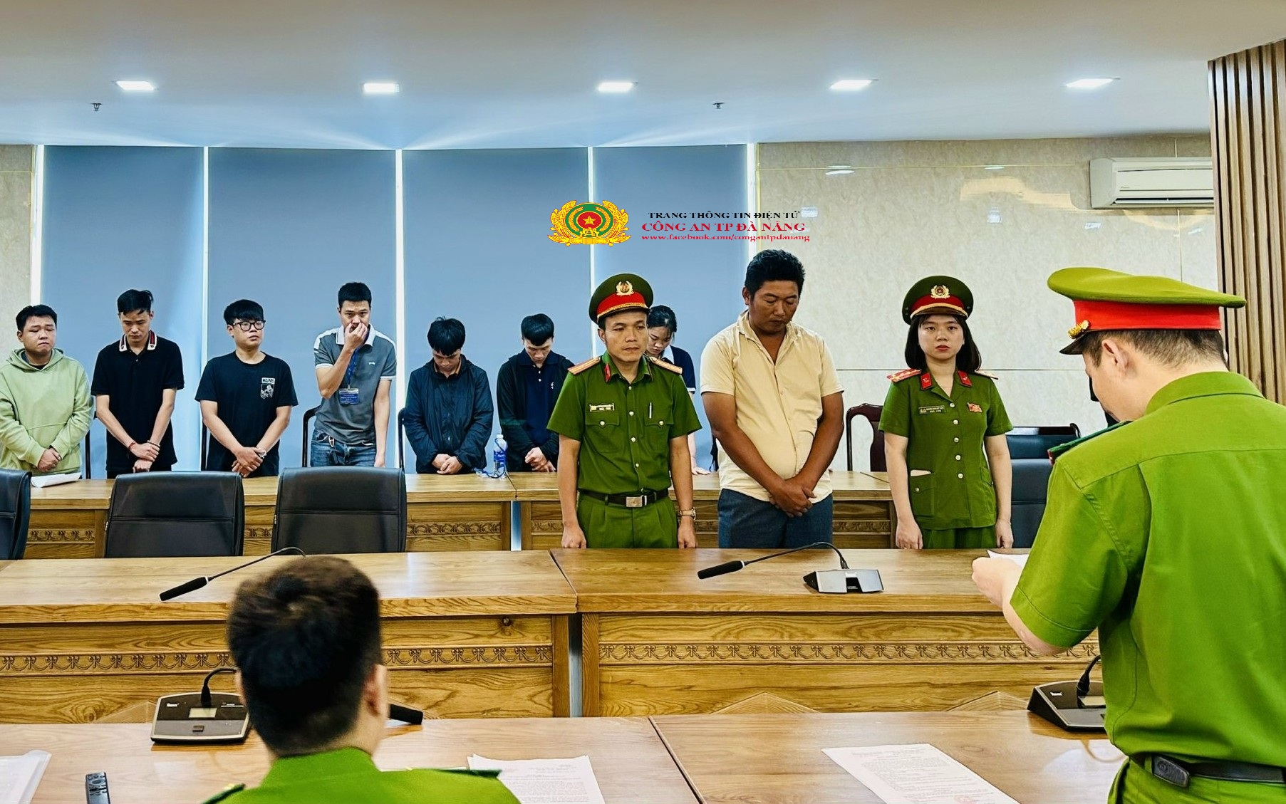 3 nhân viên ngân hàng cấu kết với tội phạm trong đường dây rửa tiền 30 nghìn tỷ như thế nào?- Ảnh 3. 3 nhân viên ngân hàng cấu kết với tội phạm trong đường dây rửa tiền 30 nghìn tỷ như thế nào?- Ảnh 3.