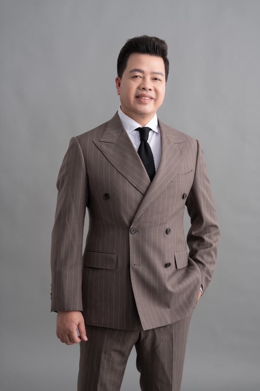 NSƯT Đăng Dương: 30 năm và hành trình kiên trì phụng sự, lan tỏa tình yêu nước qua âm nhạc - Ảnh 1.