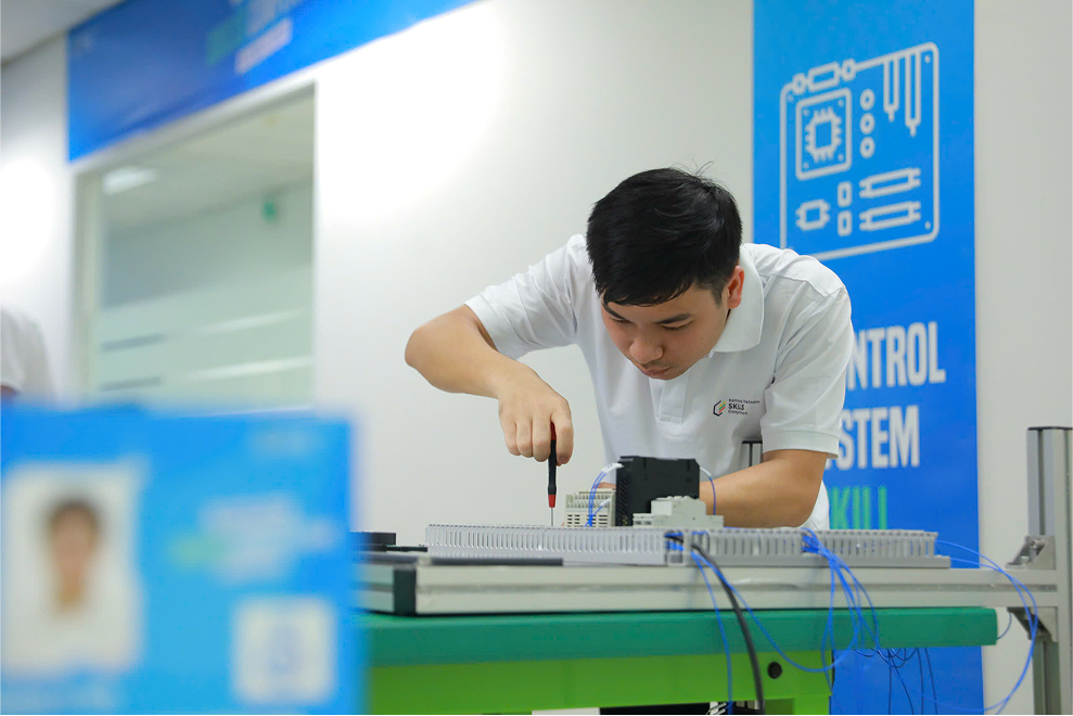 Chủ tịch Samsung Đông Nam Á & Châu Đại Dương khẳng định cam kết nhằm tạo ra “AI bền vững và có đạo đức” trước thềm BCA 2025- Ảnh 13. Chủ tịch Samsung Đông Nam Á & Châu Đại Dương khẳng định cam kết nhằm tạo ra “AI bền vững và có đạo đức” trước thềm BCA 2025- Ảnh 13.