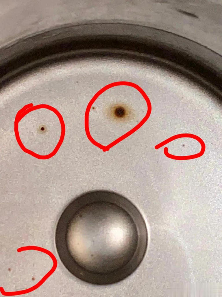 Rót nước sôi vào 5 loại cốc này chẳng khác nào tự pha "thuốc độc" nhưng nhiều gia đình vẫn dùng- Ảnh 3.