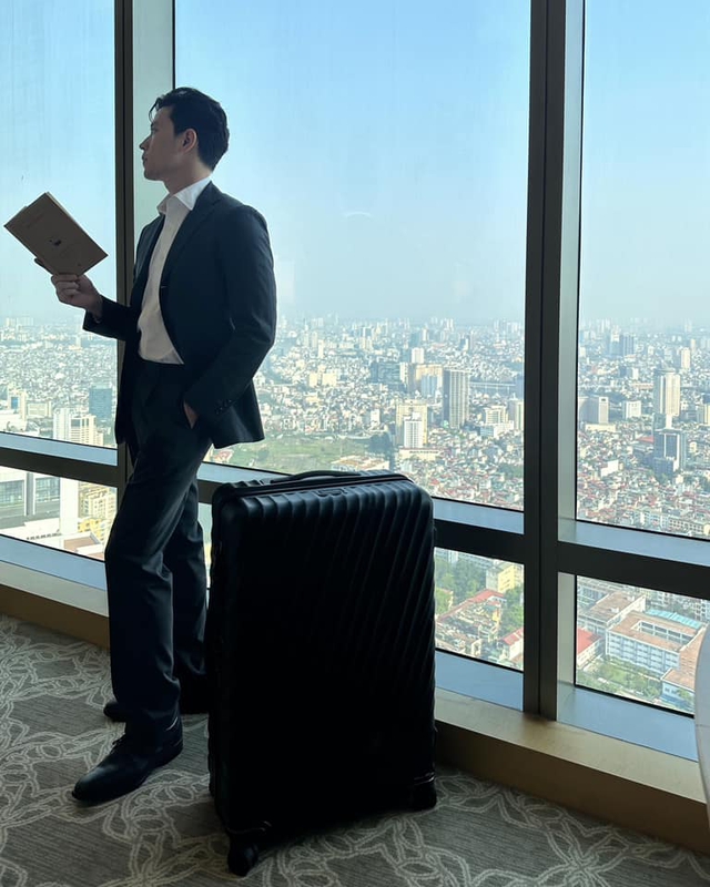 Giám đốc khai thác bay của Vietravel Airlines làm rõ lộ trình từ sinh viên Ngoại thương lên 