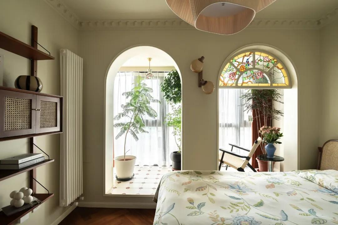 Ngôi nhà 100m² của cặp vợ chồng trung niên: Chi hơn 2 tỷ đồng biến căn hộ cũ thành “Thành phố hoa” ngay trong nhà- Ảnh 16. Ngôi nhà 100m² của cặp vợ chồng trung niên: Chi hơn 2 tỷ đồng biến căn hộ cũ thành “Thành phố hoa” ngay trong nhà- Ảnh 16.