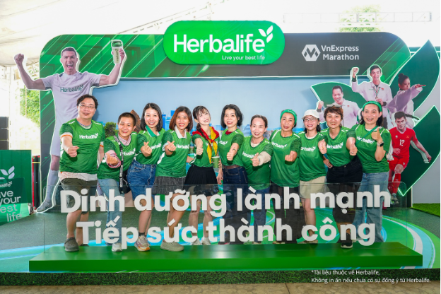 Herbalife Việt Nam tiếp tục năm thứ 4 đồng hành VnExpress Marathon Nha Trang - Ảnh 8. Herbalife Việt Nam tiếp tục năm thứ 4 đồng hành VnExpress Marathon Nha Trang - Ảnh 8.