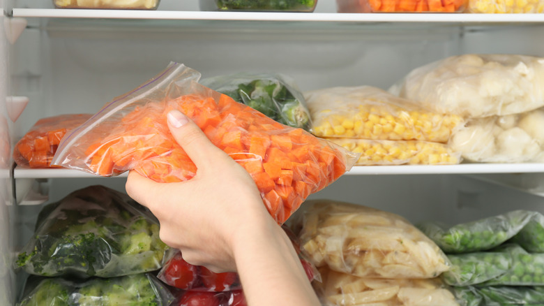 6 loại rau củ đông lạnh tốt nhất bạn nên ăn để kiểm soát lượng đường trong máu: Loại thứ 2 còn là thực phẩm ngừa ung thư hàng đầu- Ảnh 1.