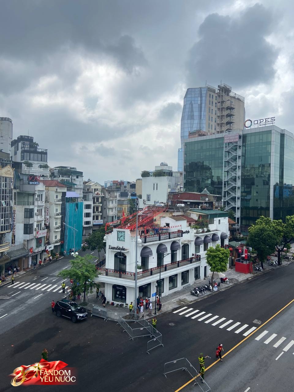 Nhà tôi "view triệu đô", xem diễu binh, diễu hành Quốc khánh 2/9 hạng thương gia- Ảnh 1.