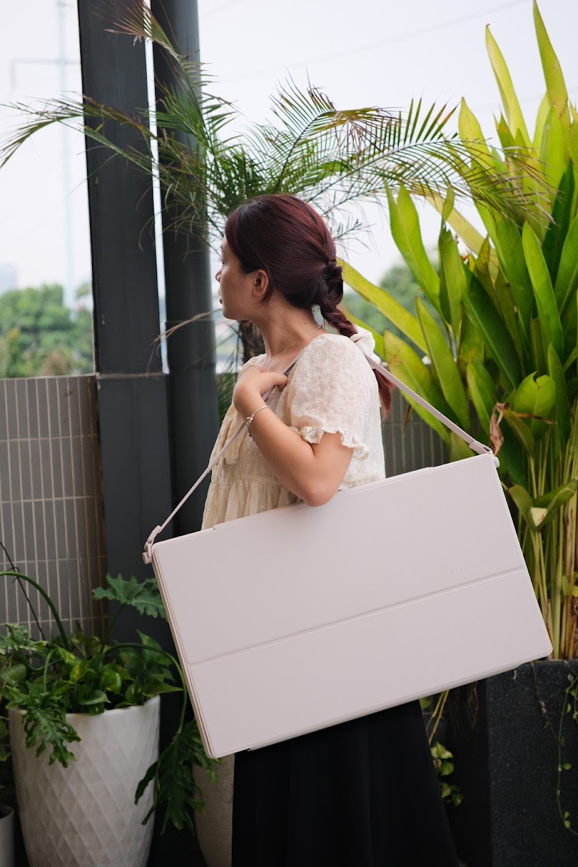 LG StanbyME 2 không chỉ hữu ích mà còn làm đẹp cho không gian sống: Vừa là rạp phim thu nhỏ, vừa là tranh decor, cùng siêu nhiều tiện ích bất ngờ- Ảnh 10. LG StanbyME 2 không chỉ hữu ích mà còn làm đẹp cho không gian sống: Vừa là rạp phim thu nhỏ, vừa là tranh decor, cùng siêu nhiều tiện ích bất ngờ- Ảnh 10.