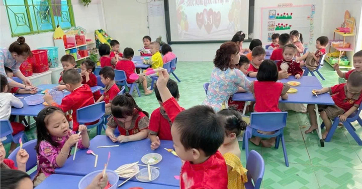 TP.HCM hỗ trợ 240.000 đồng/tháng cho trẻ mầm non con công nhân ở KCN TP.HCM hỗ trợ 240.000 đồng/tháng cho trẻ mầm non con công nhân ở KCN