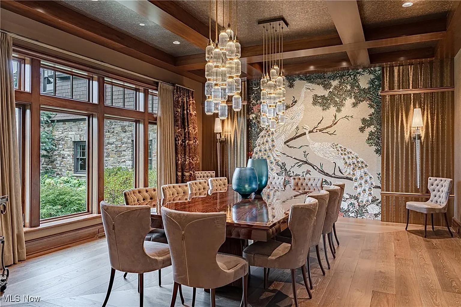 "Nhà tân hôn" 457 tỷ của Taylor Swift - Travis Kelce: Sang chảnh đến lóa mắt, "cô tiếng Anh và thầy thể dục" ở đây là đúng bài!- Ảnh 5.