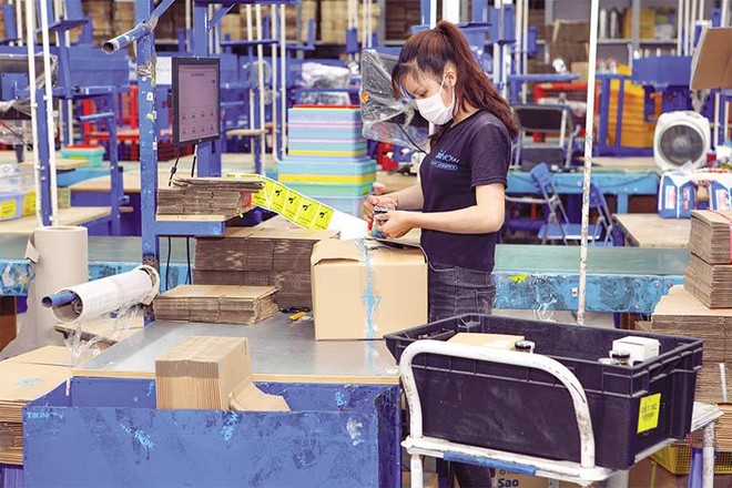 Tăng trưởng 27%, thị trường TMĐT Việt Nam 32 tỷ USD tìm kiếm nhân sự có tư duy bền vững qua cuộc thi sinh viên- Ảnh 1. Tăng trưởng 27%, thị trường TMĐT Việt Nam 32 tỷ USD tìm kiếm nhân sự có tư duy bền vững qua cuộc thi sinh viên- Ảnh 1.