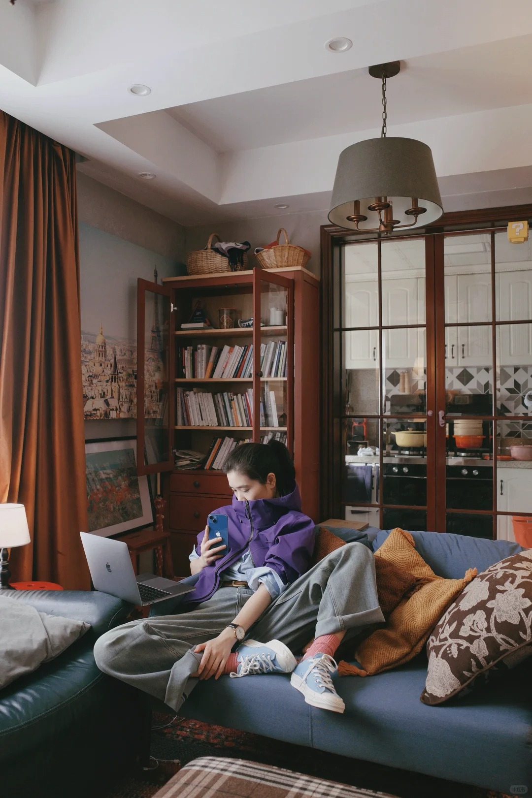 Sai lầm lớn nhất thời đại “cạnh tranh nội bộ”: Dốc sức kiếm tiền rồi dùng tiền mua lại sức khỏe- Ảnh 2.