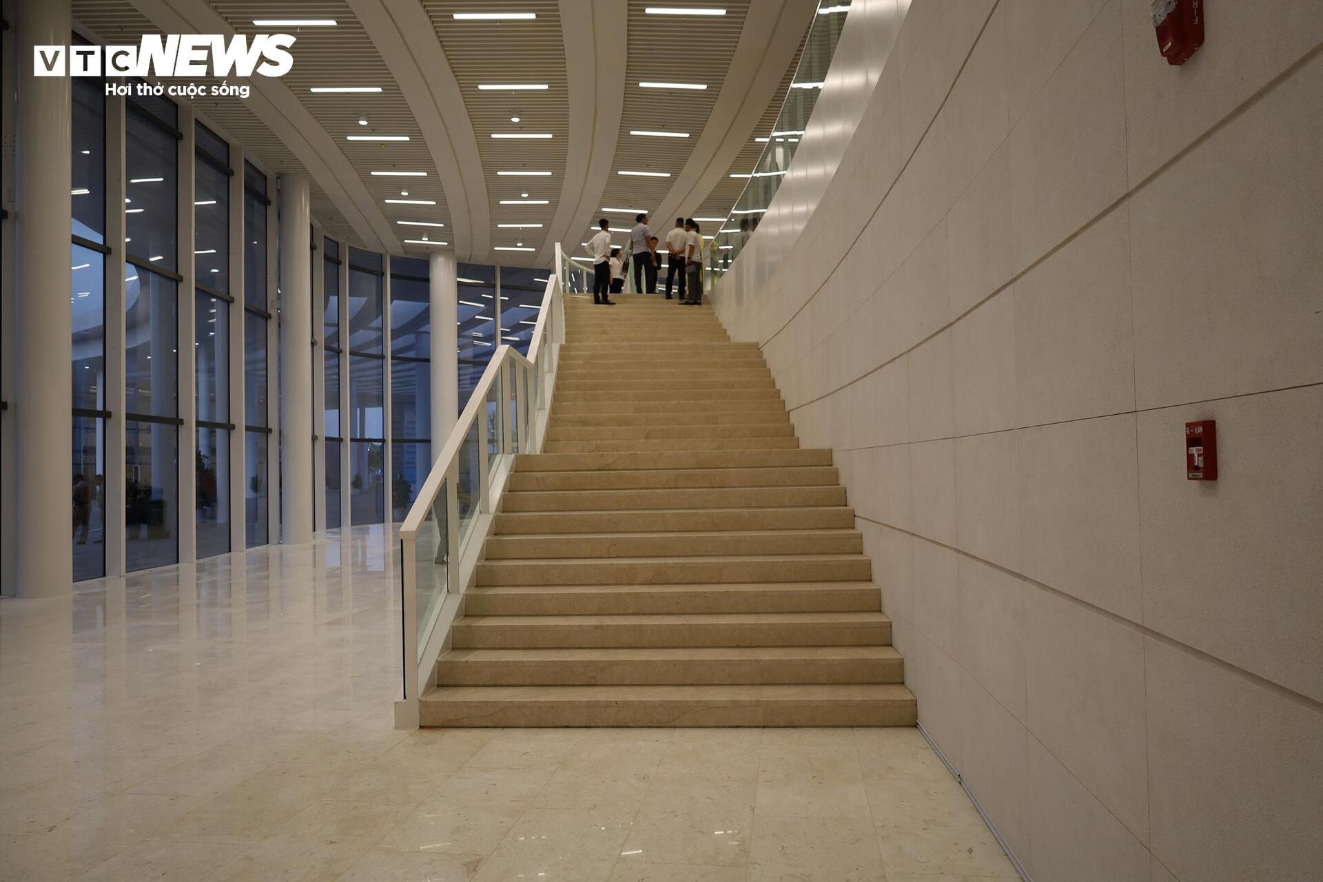 Cận cảnh trung tâm biểu diễn hiện đại bậc nhất Hải Phòng trị giá 2.300 tỷ đồng- Ảnh 26.