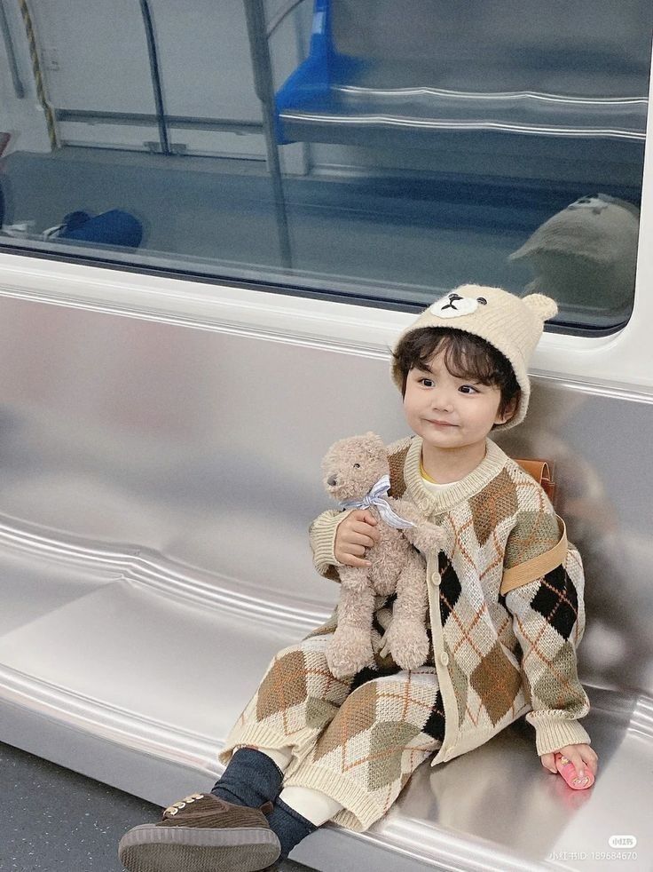 Muốn con trai mạnh mẽ, hãy để con rửa bát!- Ảnh 4. Muốn con trai mạnh mẽ, hãy để con rửa bát!- Ảnh 4.