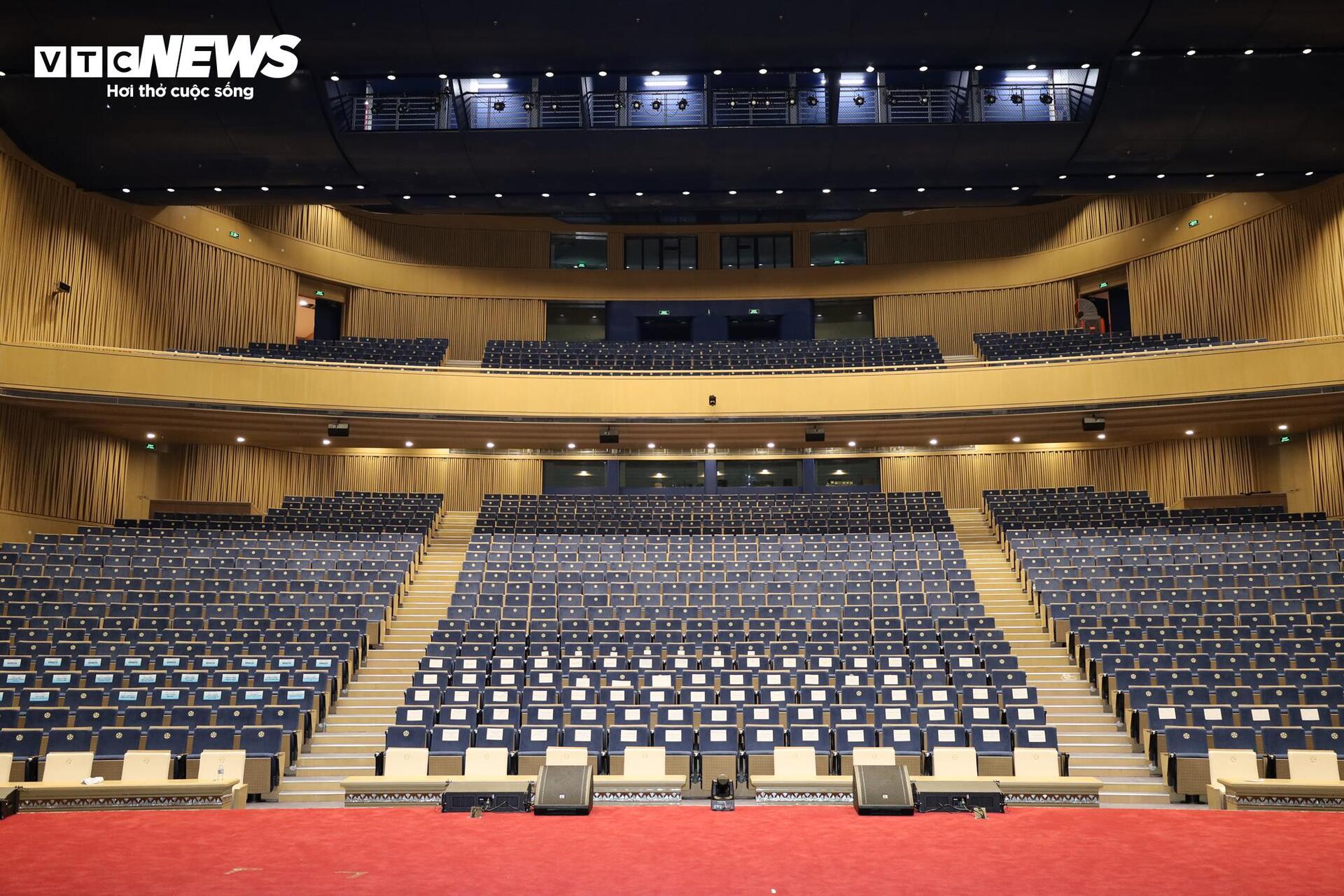 Cận cảnh trung tâm biểu diễn hiện đại bậc nhất Hải Phòng trị giá 2.300 tỷ đồng- Ảnh 4.