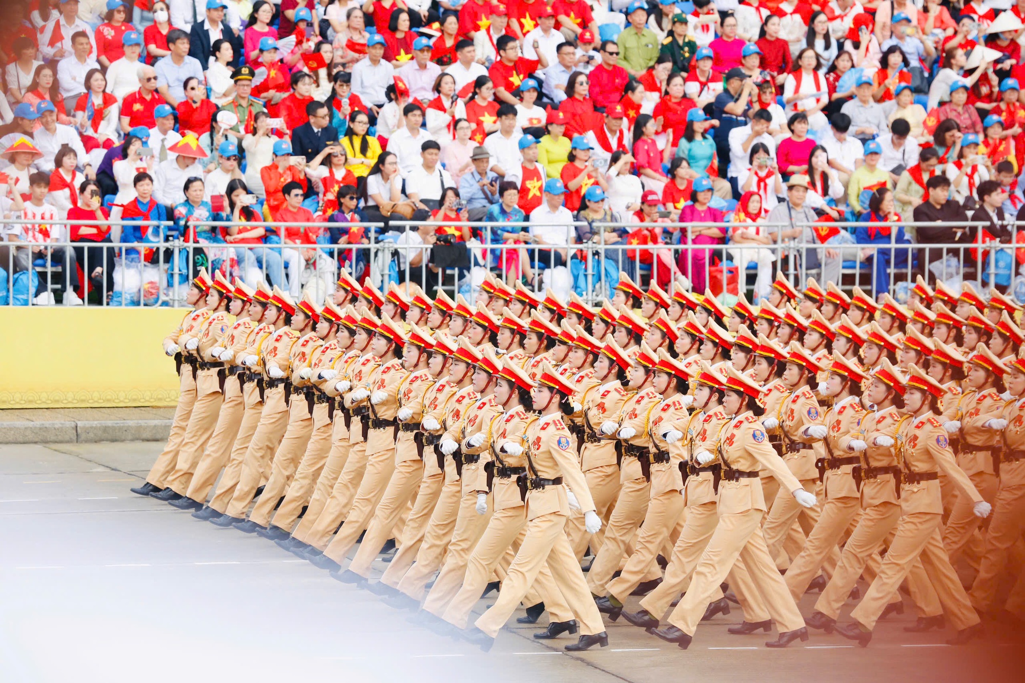 Hoành tráng Tổng duyệt diễu binh, diễu hành kỷ niệm 80 năm Quốc khánh - Ảnh 12.