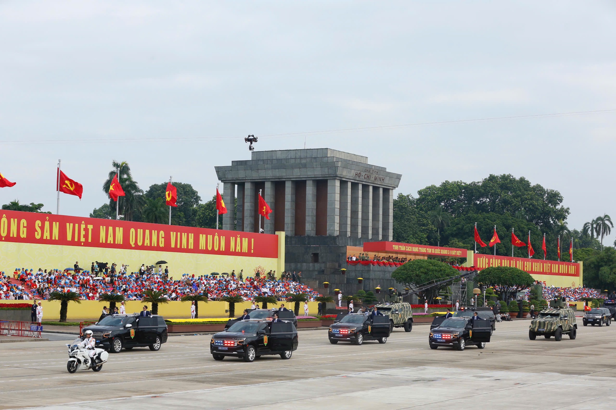 Hoành tráng Tổng duyệt diễu binh, diễu hành kỷ niệm 80 năm Quốc khánh - Ảnh 15.