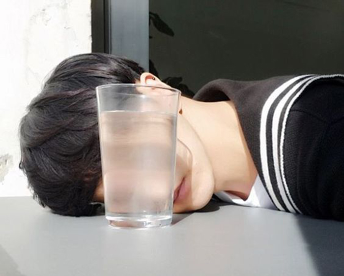 Sáng dậy làm 6 việc này THẬN KHỎE còn hơn "dùng thuốc bổ", toàn thứ chẳng ai ngờ đến!- Ảnh 3.