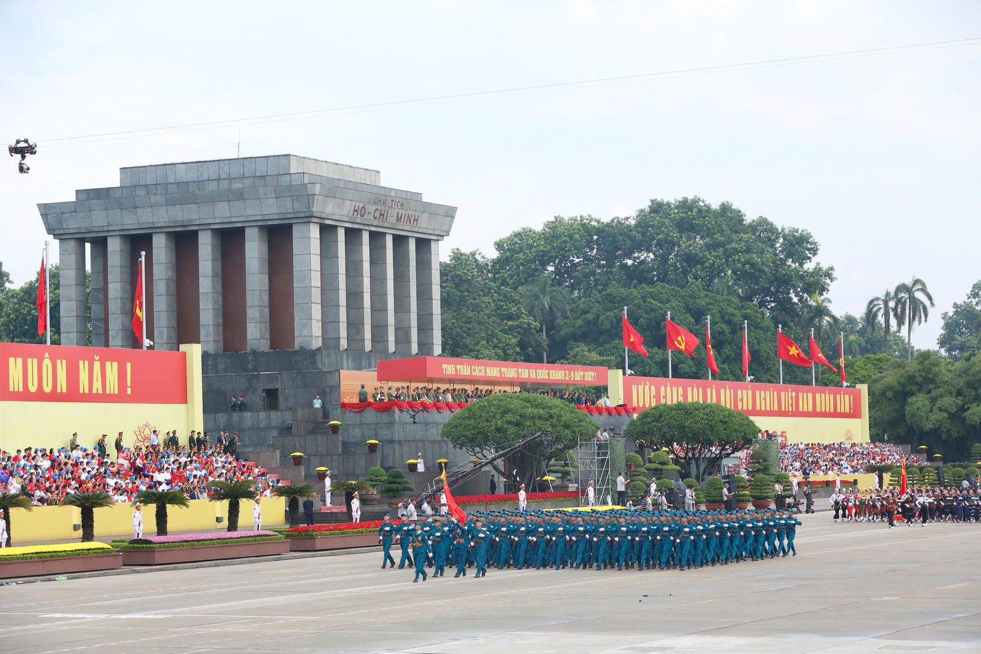 Hoành tráng Tổng duyệt diễu binh, diễu hành kỷ niệm 80 năm Quốc khánh - Ảnh 18.