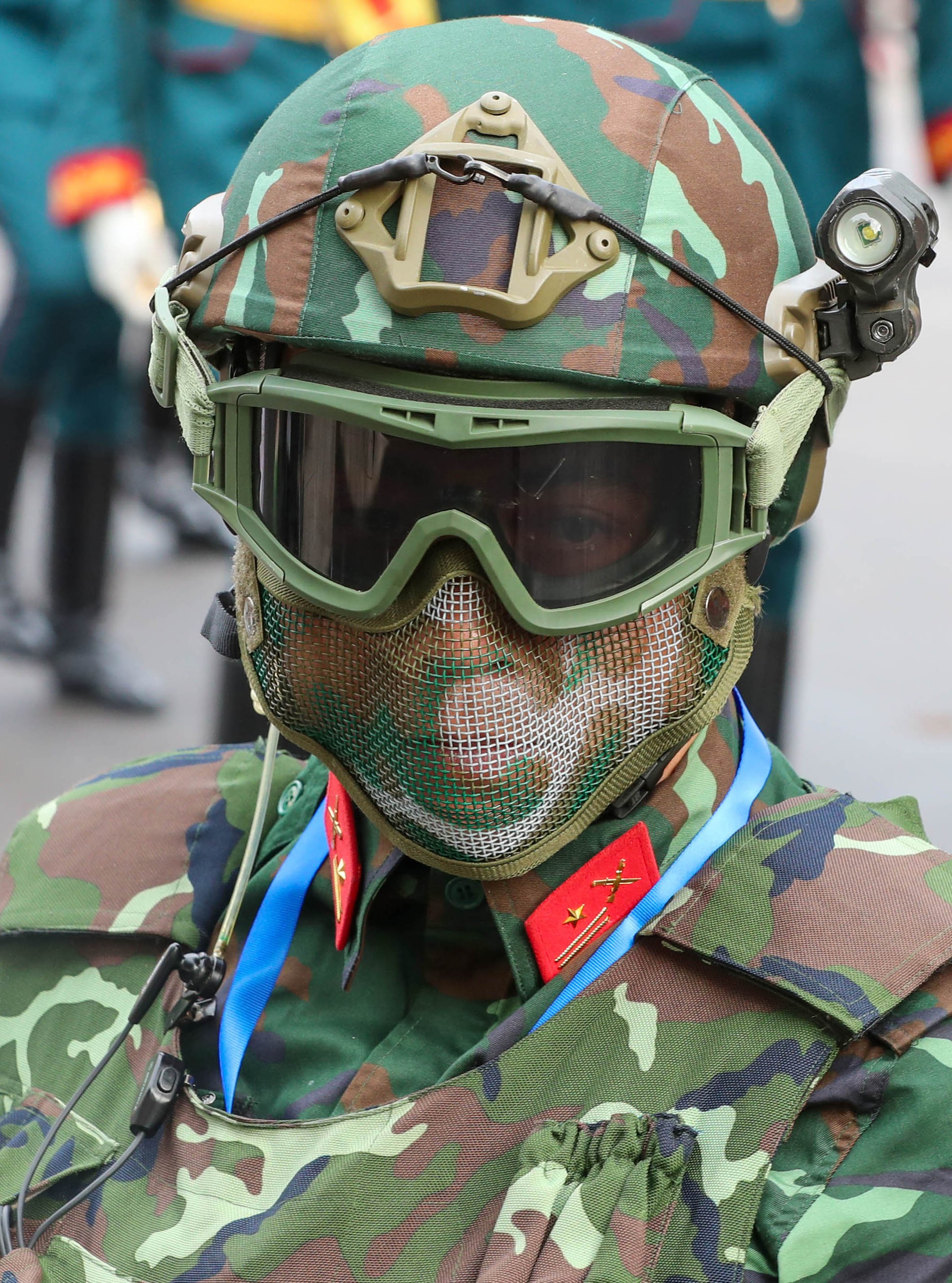 Lực lượng trinh sát đặc nhiệm luôn che kín mặt, âm thầm bảo vệ an ninh tại A80- Ảnh 3. Lực lượng trinh sát đặc nhiệm luôn che kín mặt, âm thầm bảo vệ an ninh tại A80- Ảnh 3.