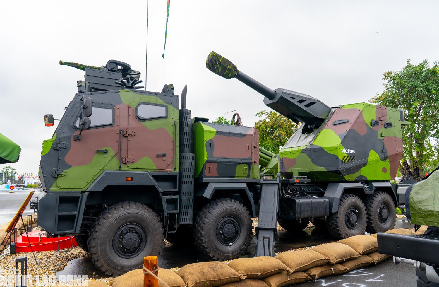 Viettel ra mắt vũ khí hiện đại tại Triển lãm 80 năm thành tựu đất nước - Ảnh 2. Viettel ra mắt vũ khí hiện đại tại Triển lãm 80 năm thành tựu đất nước - Ảnh 2.